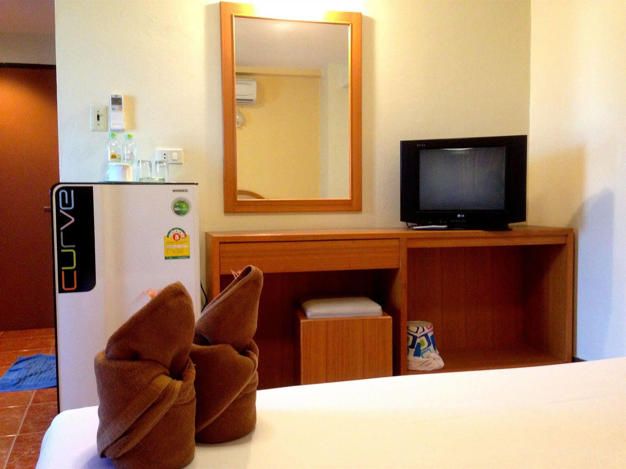 Cherry Hotel Pattaya Extérieur photo